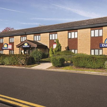 Days Inn Hotel Bradford - Leeds Brighouse Eksteriør billede
