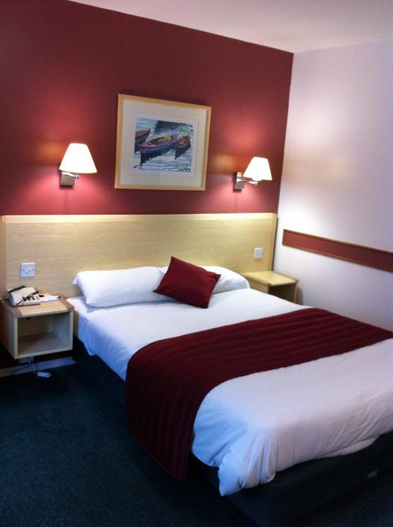 Days Inn Hotel Bradford - Leeds Brighouse Værelse billede