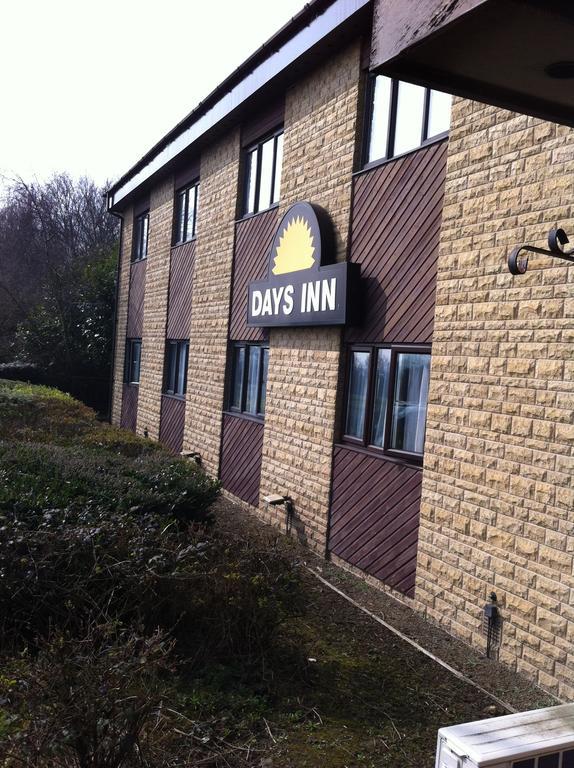 Days Inn Hotel Bradford - Leeds Brighouse Eksteriør billede